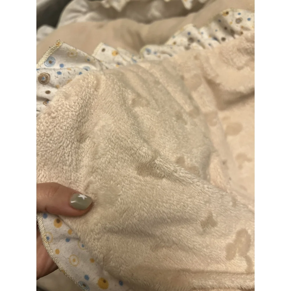 Baby Blanket Mickey Head Print With Hat And Tie - Warm-Cream Color- Used